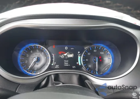 2018 Chrysler Pacifica Touring L Plus z USA, uszkodzony, nr VIN 2C4RC1EG2JR165050